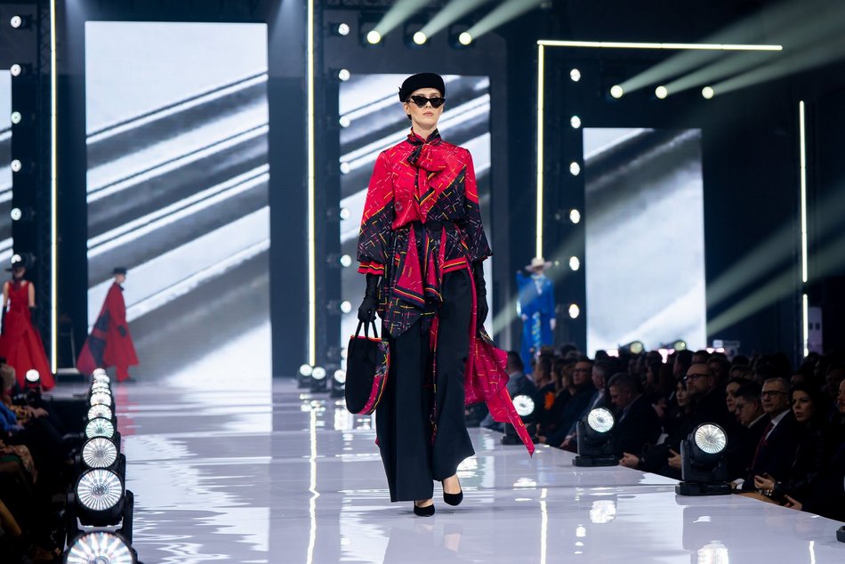 Łódź. Moda i pomaganie w klubie Wytwórnia w Łodzi. Zobacz zdjęcia z gali „poMocni w Modzie by Plesiak”