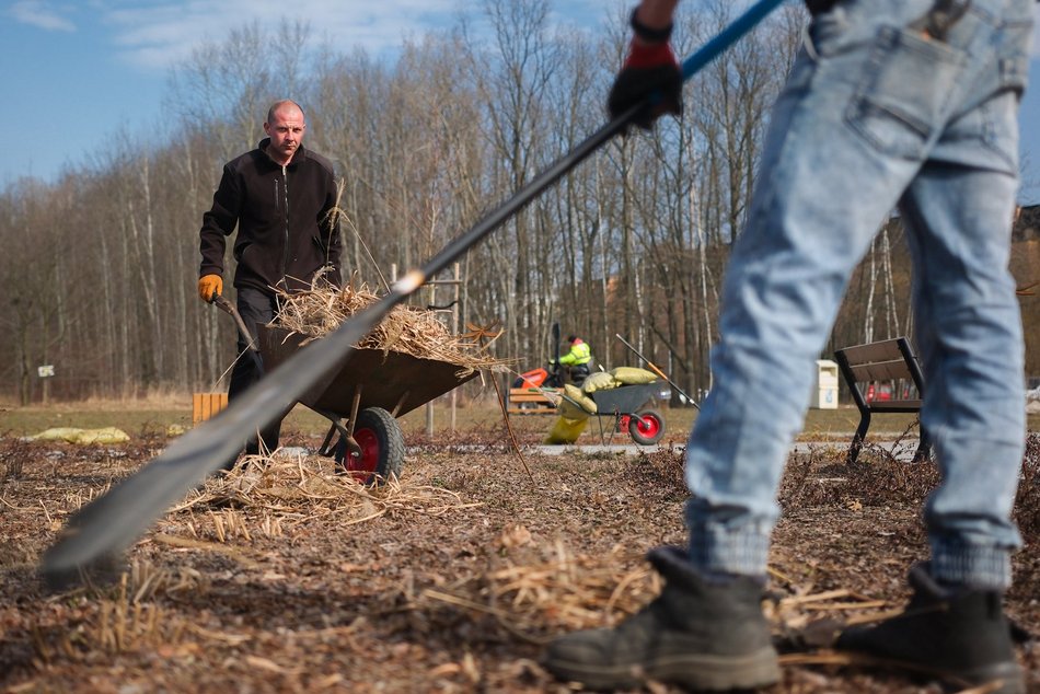 Łódź. Wiosenne sprzątanie miasta. Aż 300 km posprzątanych dróg i... to nie koniec!