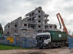 Wyburzają akademik Uniwersytetu Medycznego w Łodzi. Budynek przy Mazowieckiej będzie wspomnieniem