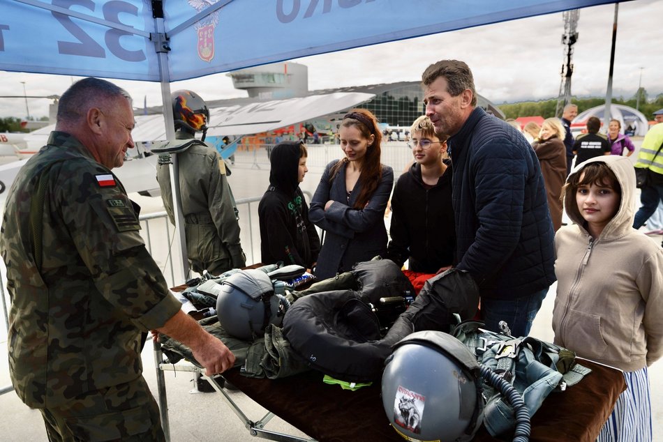 Wielki piknik lotniskowy w Łodzi. Tak łodzianie świętowali 100-lecie lotniska!