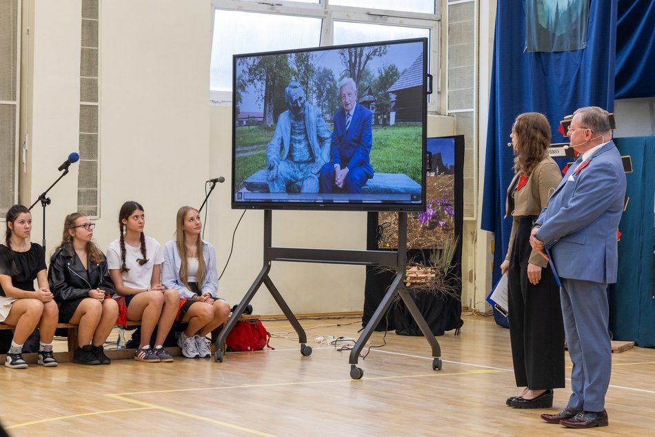 Łódź. XXIII Liceum Ogólnokształcące w Łodzi świętuje 80-lecie. To się nazywa świętowanie!