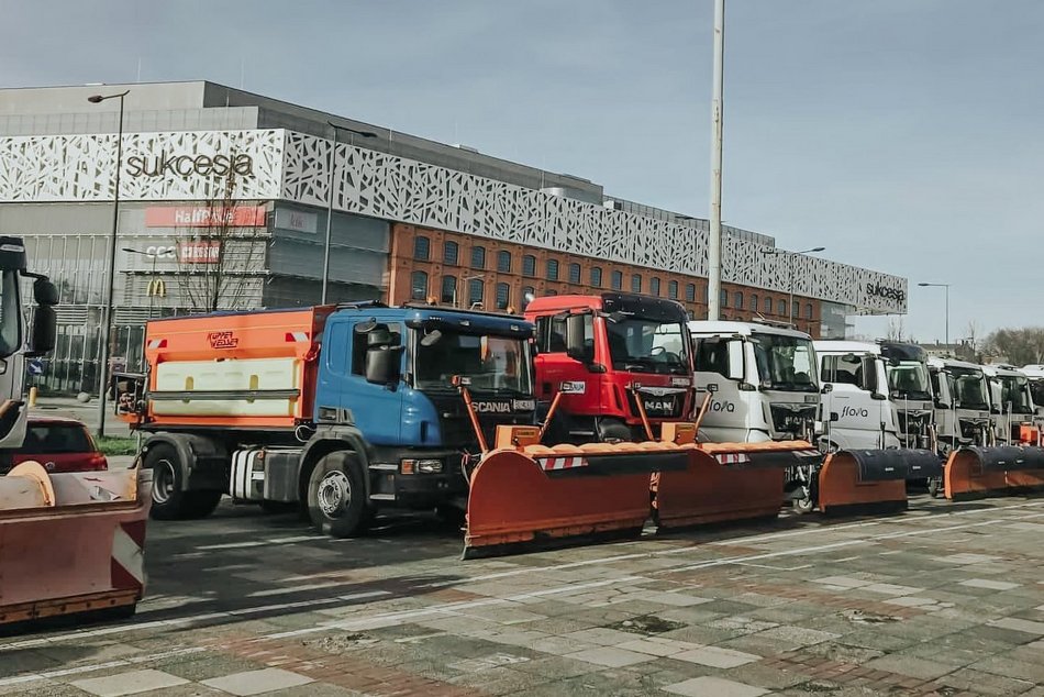 Akcja zima w Łodzi w natarciu. Miasto już przygotowuje się na chłodne dni!