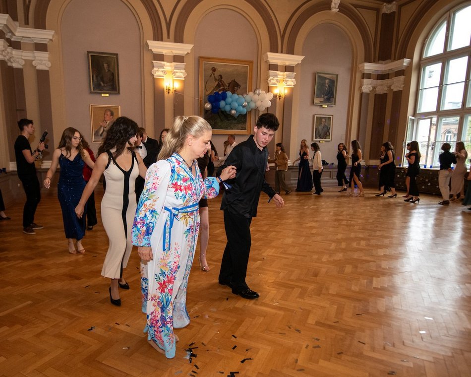 Łódź. A po maturze… bawiliśmy się doskonale! Bal pomaturalny w III LO w Łodzi