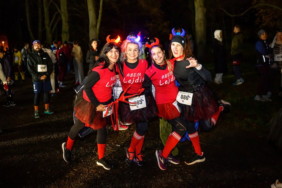 Łódź. Halloween Run w parku na Zdrowiu. Tak bawią się biegacze z Łodzi!