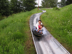 Łódź. Całoroczny tor saneczkowy (ul. Starorudzka 50)