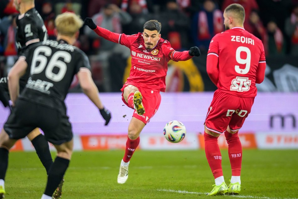 Łódź. Widzew Łódź zremisował z Cracovią. Mecz na zero, pomimo groźnych sytuacji z obu stron