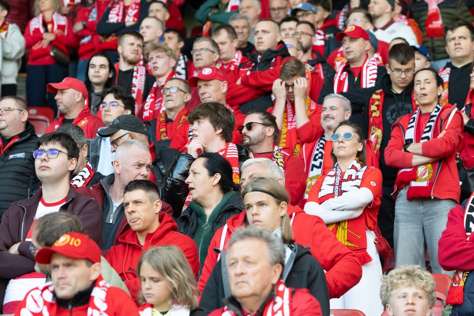 Łódź. Kibice na meczu Widzew Łódź - Lechia Gdańsk. Byłeś/aś? Znajdź się na trybunach!