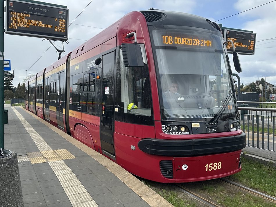 Tramwaje MPK Łódź zyskały patronów! Jakich nazwisk warto wypatrywać? Sprawdź!