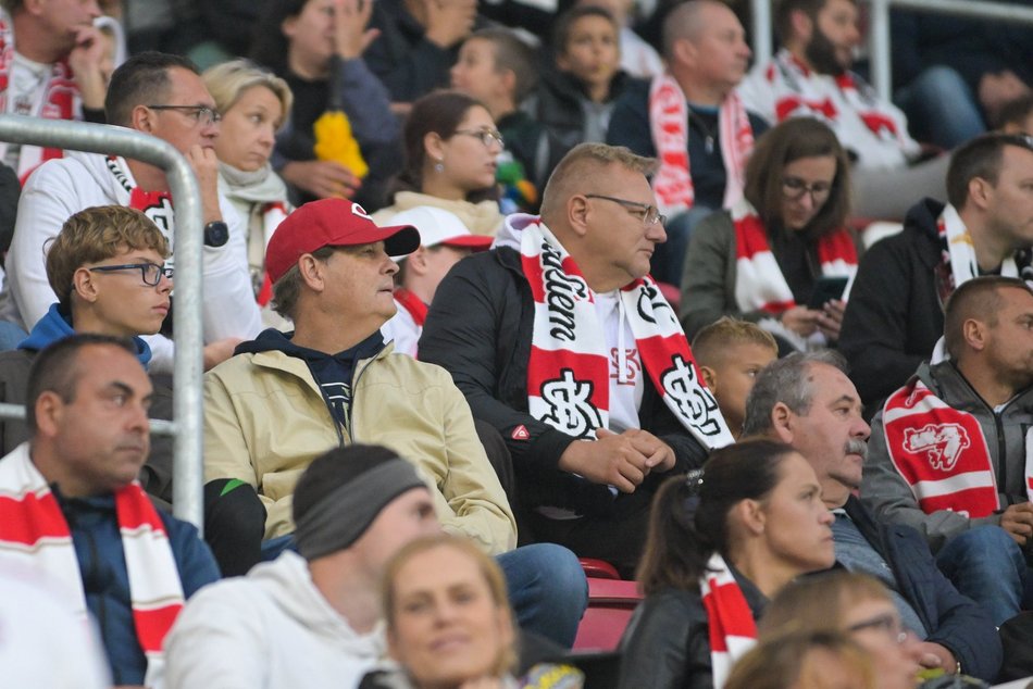 Kibice na meczu ŁKS Łódź z Polonią Warszawa. Byłeś/aś tam? Znajdź się w galerii!