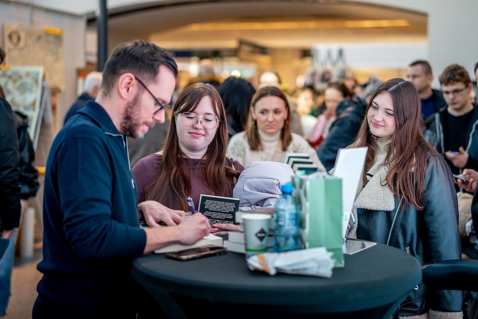 Łódź. II Łódzkie Targi Książki trwają w najlepsze!