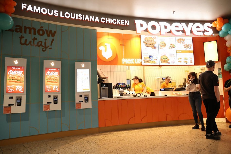 Popeyes w Łodzi otwarty! Tłum czekał nawet kilkanaście godzin