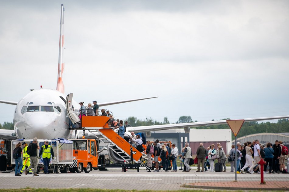 Łódź. Z lotniska w Łodzi prosto do Albanii! Wystartowały pierwsze loty czarterowe