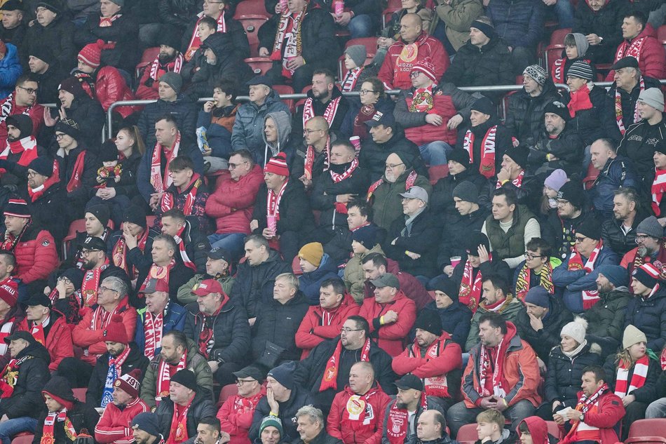 Kibice na meczu Widzewa Łódź z Jagiellonią Białystok