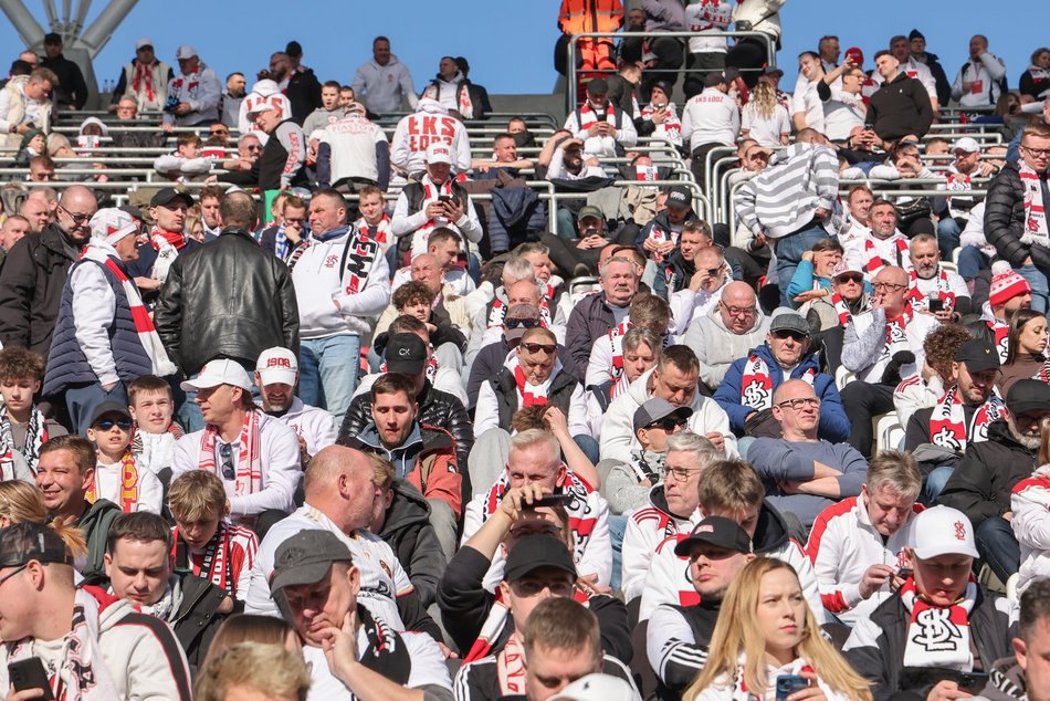 Łódź. Kibice na meczu ŁKS Łódź z Ruchem Chorzów. Byłeś/aś? Znajdź się w galerii!