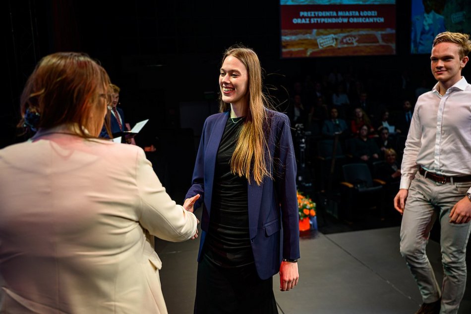 Łódź. Młodzi w Łodzi 2025. Stypendia dla najzdolniejszych rozdane