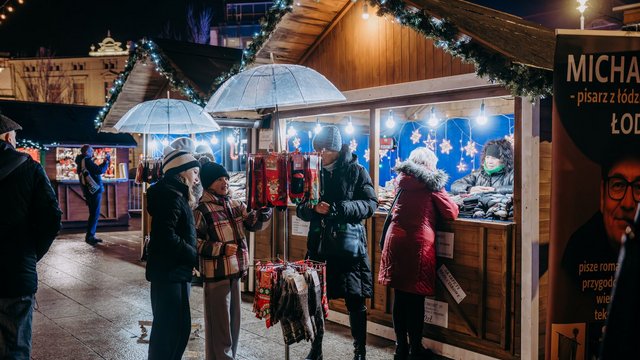 Pamiętasz o Jarmarku Bożonarodzeniowym w Łodzi? Sprawdź godziny otwarcia w Święta!