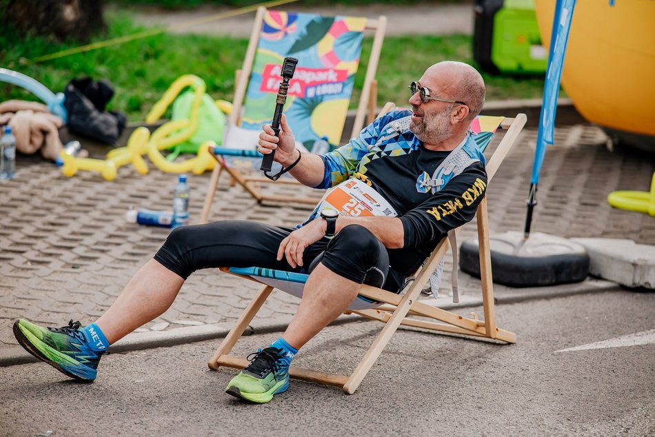 Łódź. Strefa kibica na DOZ Maraton Łódź 2026. Jak Łodzianie dopingowali biegaczy?