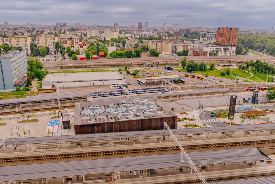 Łódź. Remont dworca Łódź Kaliska coraz bliżej końca. Wiemy, na kiedy zaplanowano otwarcie! [ZDJĘCIA]