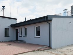 Łódź. Remiza OSP na Wiskitnie w Łodzi pięknieje. Remont dachu, nowe okna, łazienki oraz kuchnia