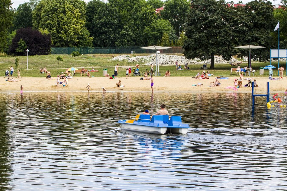 Łódź. Otwarcie kąpielisk