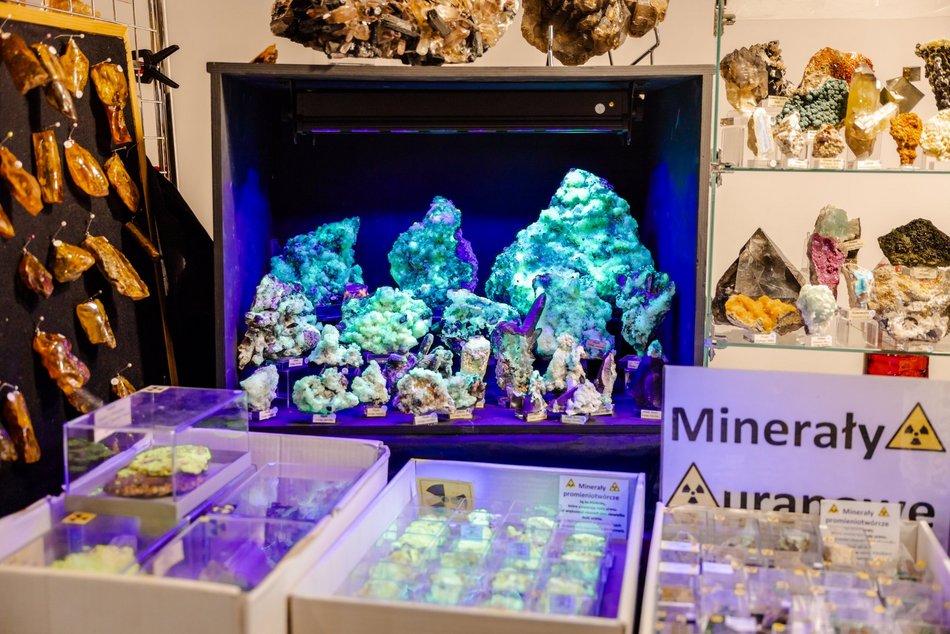 Łódź. Targi kamieni w hali Expo Łódź. Minerały, naturalna biżuteria, rękodzieło i... meteoryty!