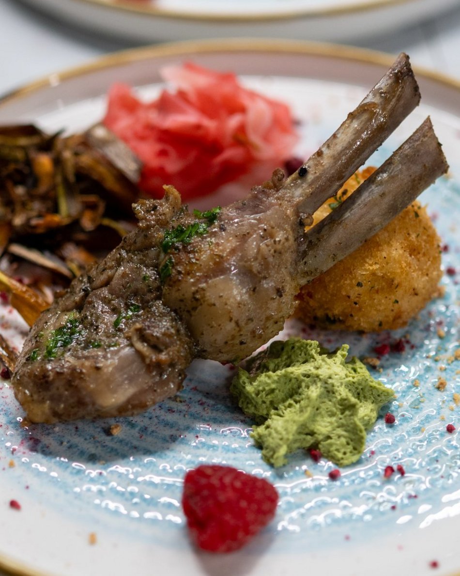 Łódź. Walentynki w Orientarium Zoo Łódź. Przysmaki, koncert na harfie i... zaręczyny