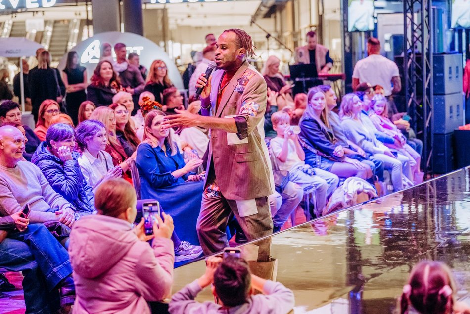 Łódź. Manufaktura Fashion Week w Łodzi. Kolekcja Jarosława Ewerta, koncert Andrzeja Piasecznego i więcej