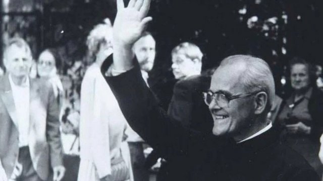 Ojciec Stefan Miecznikowski. Jezuita, duszpasterz i kapelan łódzkiej Solidarności 