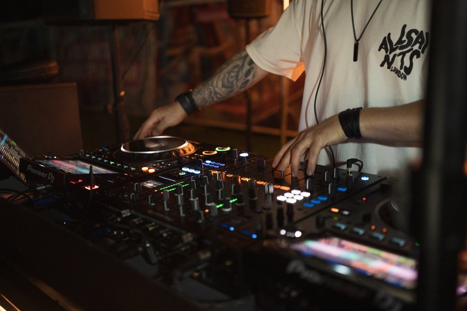 After party Łódź Summer Festival 2025. Impreza przeniosła się do Aquaparku Fala