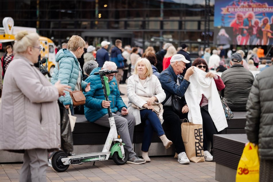 Ruszyły Senioralia 2026 w Łodzi. Trwa zabawa na rynku Manufaktury