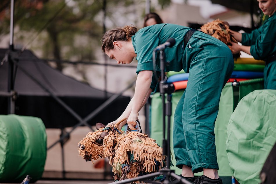 Łódź. Miejski Dzień Dziecka 2025 w Łodzi. Majka Jeżowska, dmuchańce i pokazy [ZDJĘCIA]