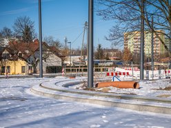 Łódź. Nowa krańcówka MPK Łódź przy Niższej nabiera kształtów. Gotowe torowisko i budynek socjalny