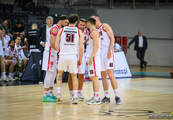 Kolejne roszady trenerskie nie pomogły. GKS Tychy lepszy od ŁKS Coolpack Łódź