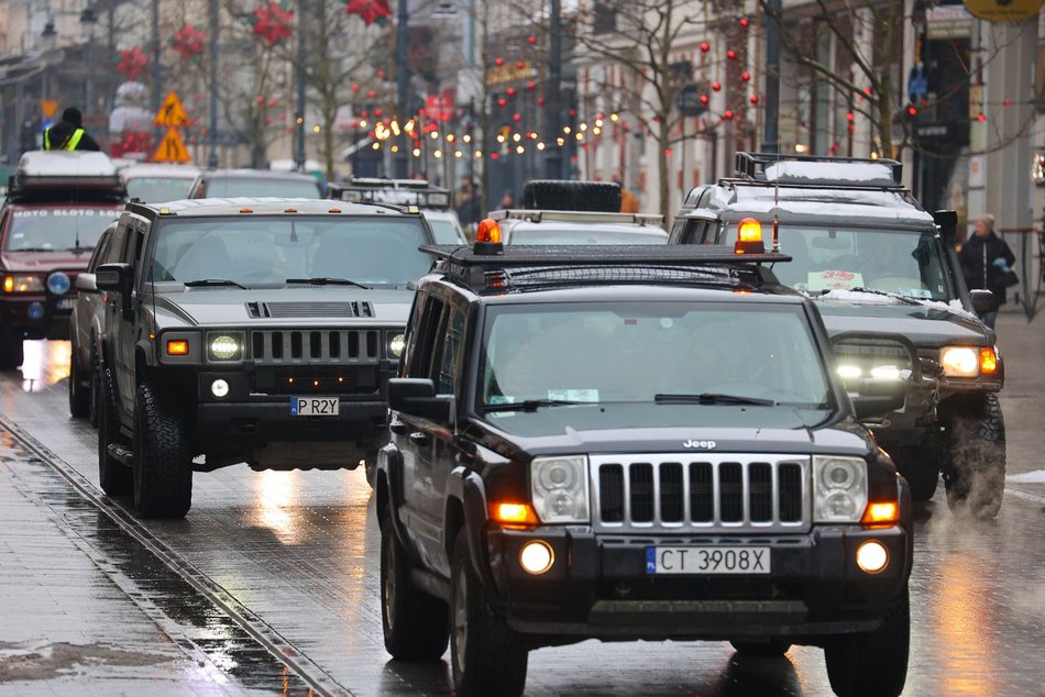 Łódź. WOŚP 2026 w Łodzi. Motoszarża po raz pierwszy opanowała Piotrkowską! [ZDJĘCIA]