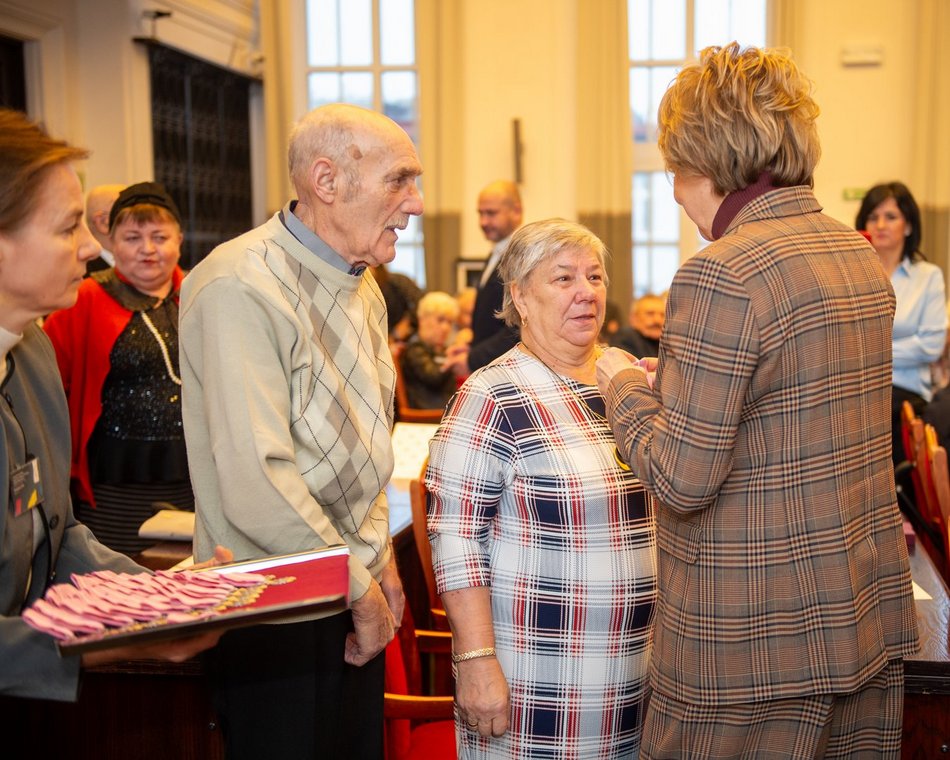 Medale za długoletnie pożycia małżeńskie