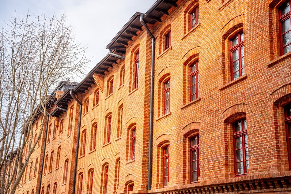 Łódź. Famuła przy Ogrodowej już zachwyca! Powstają tu luksusowe mieszkania pod klucz