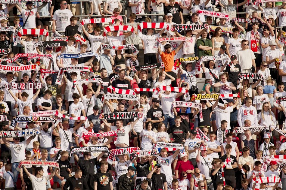 Kibice na meczu ŁKS Łódź ze Stalą Mielec