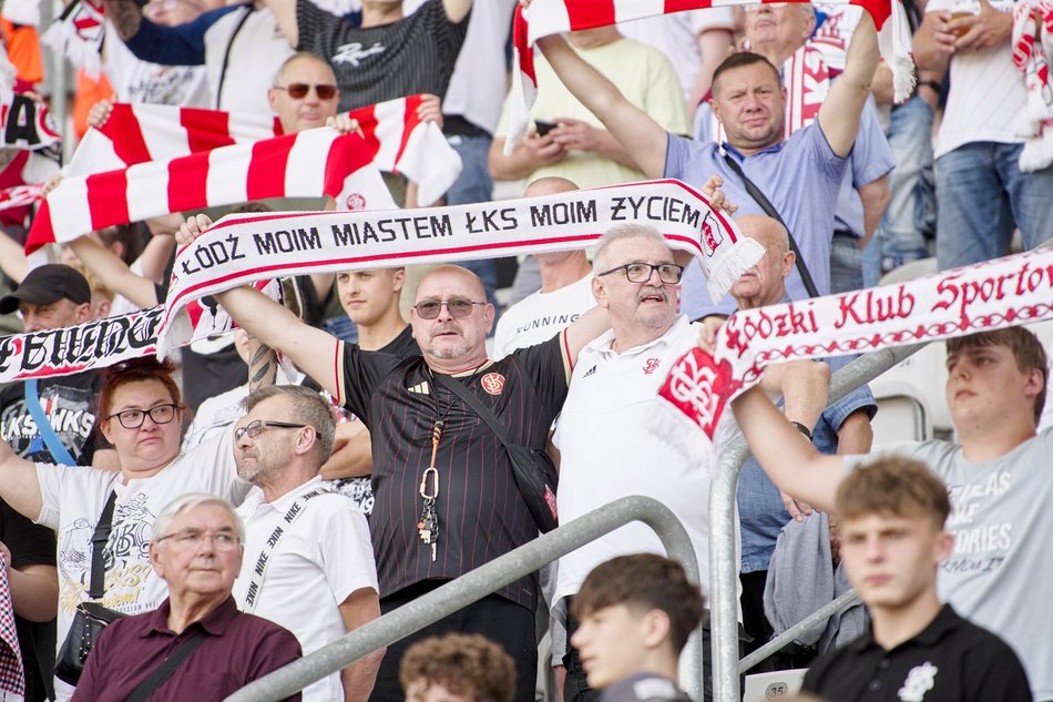 Kibice na meczu ŁKS Łódź ze Stalą Mielec