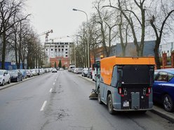 Łódź. Kolejny dzień wielkiego sprzątania w Łodzi - Inżynierska