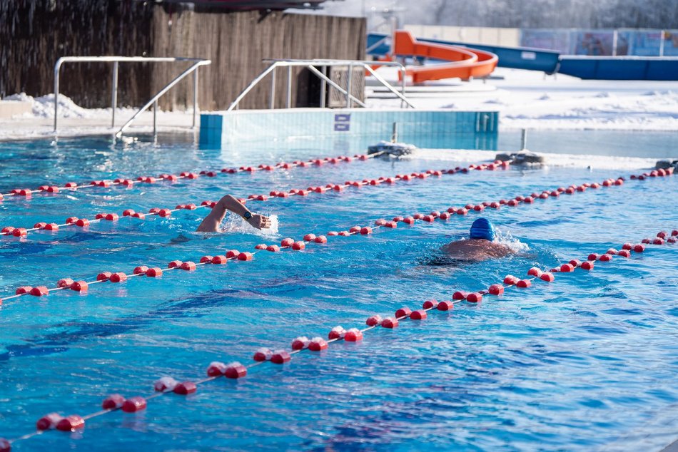 Łódź. Zimne pływanie w Aquaparku Fala w Łodzi