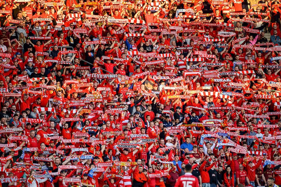 Łódź. Kibice na meczu Widzew Łódź z Motorem Lublin. Odszukaj się w galerii