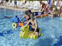 Łódź. Wakacyjne kursy w Aquaparku Fala w Łodzi. Nauka pływania, nurkowanie, ratownictwo wodne
