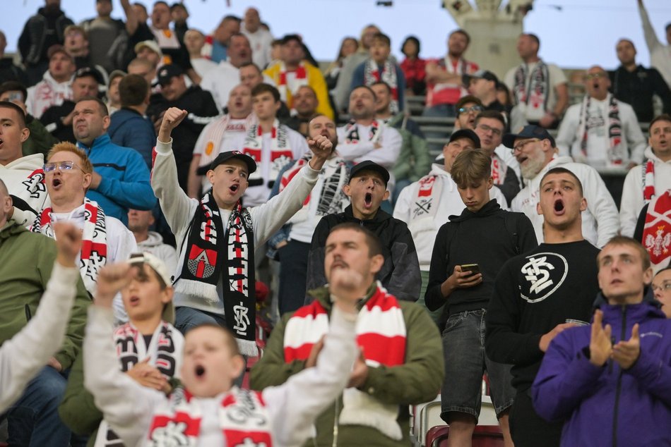 Kibice na meczu ŁKS Łódź z Polonią Warszawa. Byłeś/aś tam? Znajdź się w galerii!
