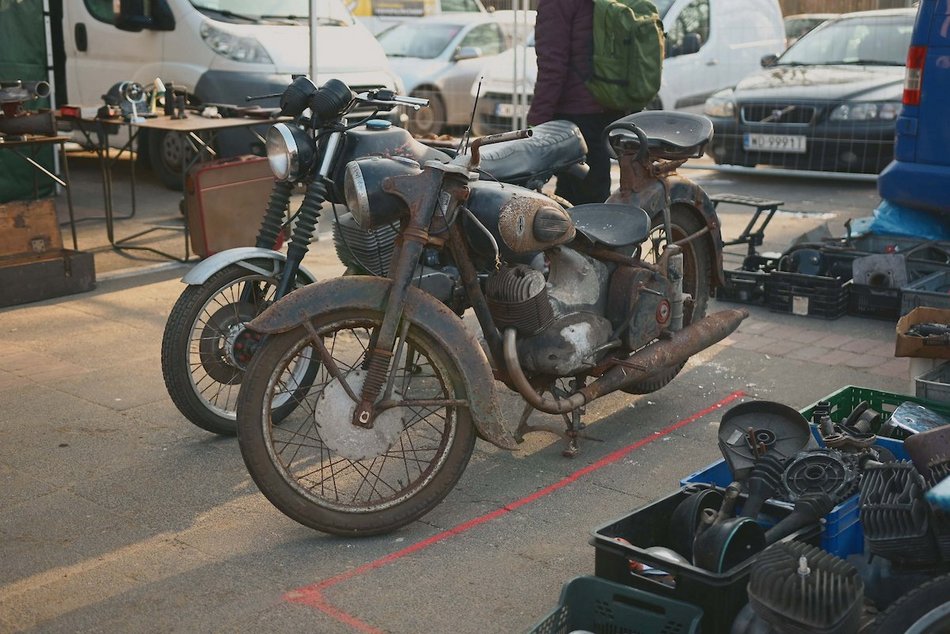 Łódź stolicą klasycznej motoryzacji. Trwa Moto Weteran Bazar