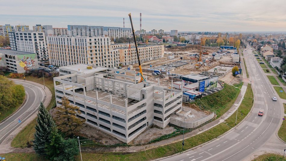 Łódź. Mieszkania zamiast Tesco. Zobacz, jak powstaje osiedle Zenit na Widzewie