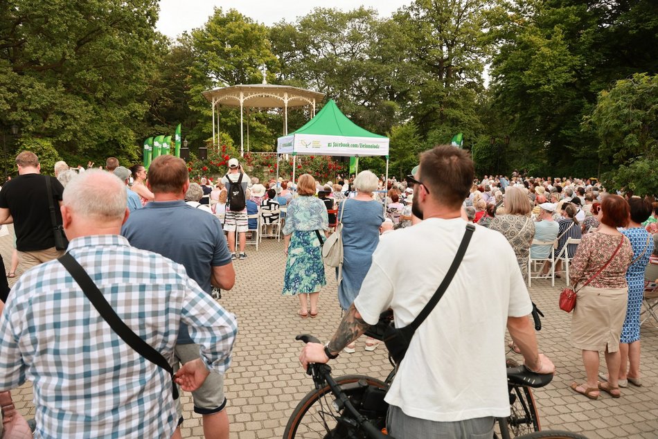 Łódź. Letnie Koncerty w Altanie w Łodzi. Muzyczne zakończenie weekendu w parku Źródliska