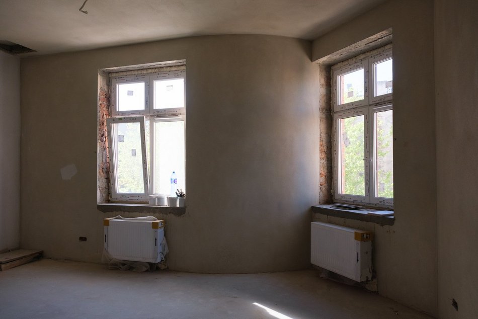 Łódź. Remont ruiny przy Włókienniczej w Łodzi