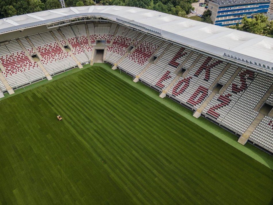 Nowa murawa na stadionie ŁKS gotowa