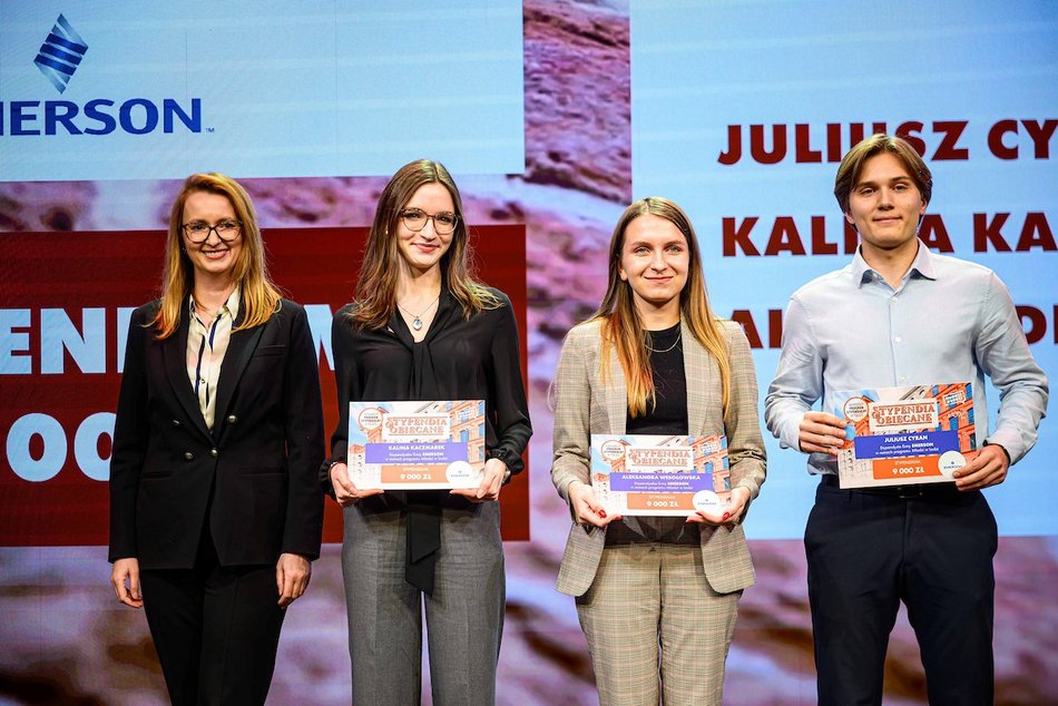 Łódź. Młodzi w Łodzi 2025. Stypendia dla najzdolniejszych rozdane