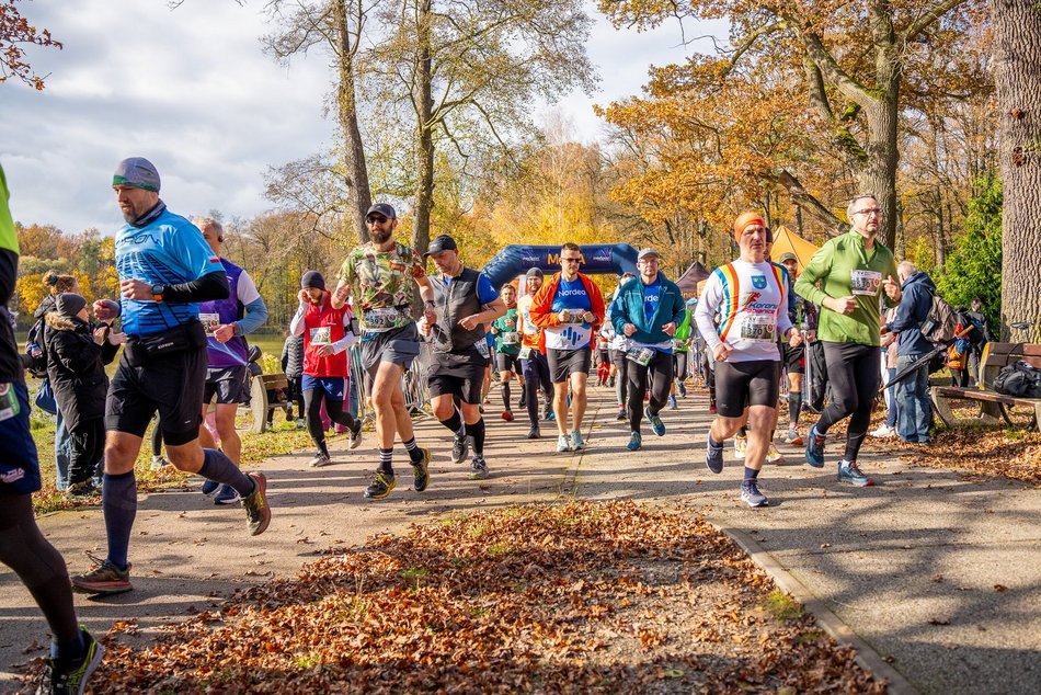 Łódź. Jesienny Festiwal Szakala w Łodzi. Brałeś/aś udział w biegu? Znajdź się na zdjęciach